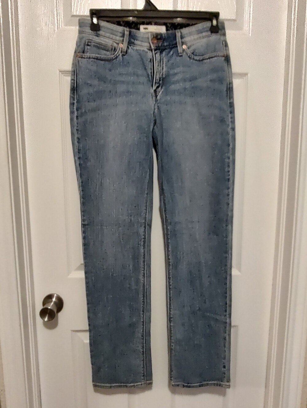 Levi 525 Light Blue Women’s Straight-Leg Jeans
